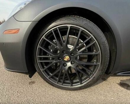 Чорний Порше Panamera, об'ємом двигуна 4 л та пробігом 29 тис. км за 119330 $, фото 10 на Automoto.ua