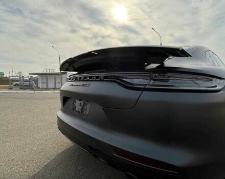 Чорний Порше Panamera, об'ємом двигуна 4 л та пробігом 29 тис. км за 119330 $, фото 7 на Automoto.ua