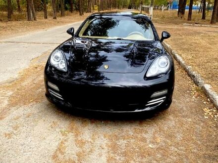 Порше Panamera 2010 у Харкові на Automoto.ua Чорний Порше Panamera, об'ємом двигуна 36 л та пробігом 155 тис. км за 24000 $, фото 1 на Automoto.ua