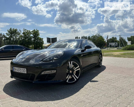 Чорний Порше Panamera, об'ємом двигуна 4.81 л та пробігом 149 тис. км за 35000 $, фото 1 на Automoto.ua