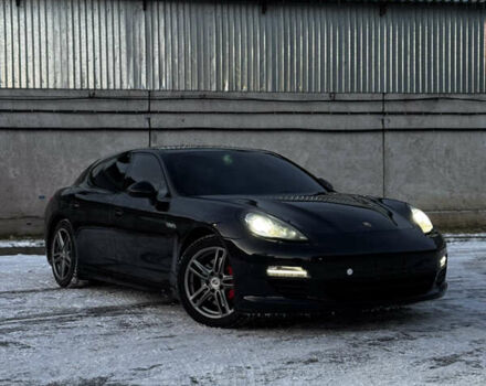 Чорний Порше Panamera, об'ємом двигуна 3 л та пробігом 141 тис. км за 20900 $, фото 1 на Automoto.ua