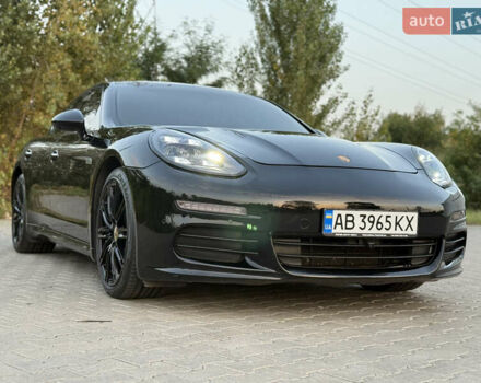 Черный Порше Панамера, объемом двигателя 3.6 л и пробегом 186 тыс. км за 31999 $, фото 1 на Automoto.ua