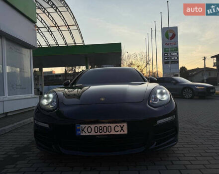 Чорний Порше Panamera, об'ємом двигуна 3 л та пробігом 147 тис. км за 27000 $, фото 1 на Automoto.ua