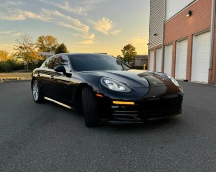 Черный Порше Панамера, объемом двигателя 3 л и пробегом 74 тыс. км за 5400 $, фото 1 на Automoto.ua