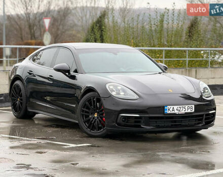 Черный Порше Панамера, объемом двигателя 2.89 л и пробегом 133 тыс. км за 51900 $, фото 1 на Automoto.ua