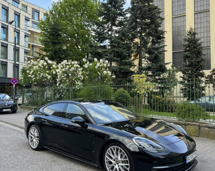 Чорний Порше Panamera, об'ємом двигуна 3 л та пробігом 62 тис. км за 69000 $, фото 1 на Automoto.ua