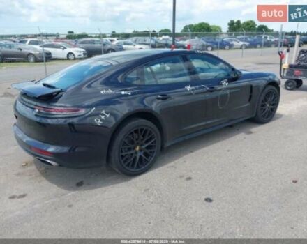 Чорний Порше Panamera, об'ємом двигуна 3 л та пробігом 88 тис. км за 37000 $, фото 1 на Automoto.ua