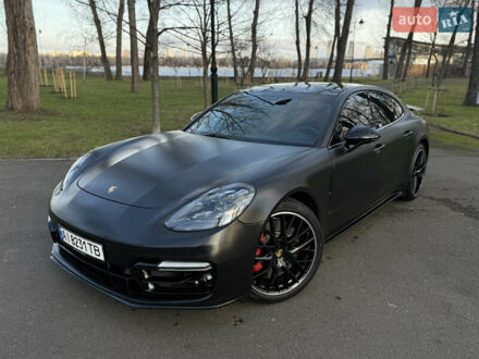 Черный Порше Панамера, объемом двигателя 4 л и пробегом 87 тыс. км за 70000 $, фото 1 на Automoto.ua