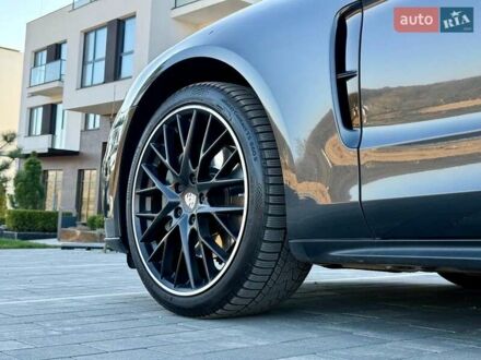 Порше Panamera 2017 у Хусте на Automoto.ua Чорний Порше Panamera, об'ємом двигуна 2.89 л та пробігом 161 тис. км за 49000 $, фото 1 на Automoto.ua