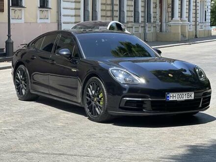 Чорний Порше Panamera, об'ємом двигуна 2.9 л та пробігом 27 тис. км за 107000 $, фото 1 на Automoto.ua