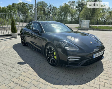 Чорний Порше Panamera, об'ємом двигуна 2.89 л та пробігом 6 тис. км за 82000 $, фото 1 на Automoto.ua