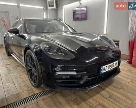 Черный Порше Панамера, объемом двигателя 4 л и пробегом 59 тыс. км за 87000 $, фото 1 на Automoto.ua