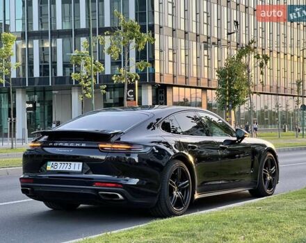 Чорний Порше Panamera, об'ємом двигуна 3 л та пробігом 88 тис. км за 64000 $, фото 1 на Automoto.ua