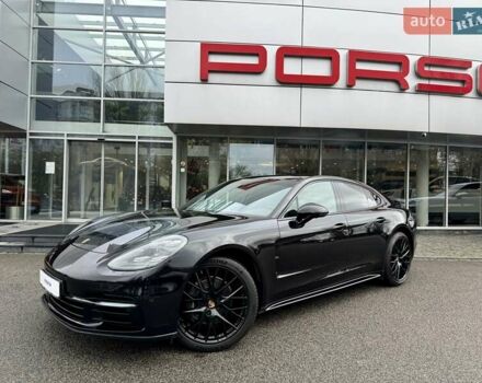 Черный Порше Панамера, объемом двигателя 3 л и пробегом 66 тыс. км за 77777 $, фото 1 на Automoto.ua