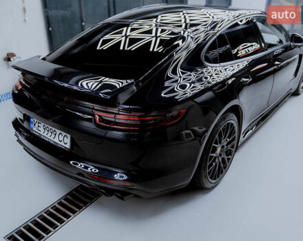 Чорний Порше Panamera, об'ємом двигуна 2.89 л та пробігом 66 тис. км за 82000 $, фото 1 на Automoto.ua