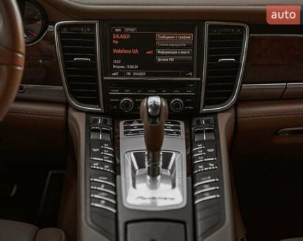 Коричневый Порше Панамера, объемом двигателя 4.81 л и пробегом 142 тыс. км за 25530 $, фото 14 на Automoto.ua