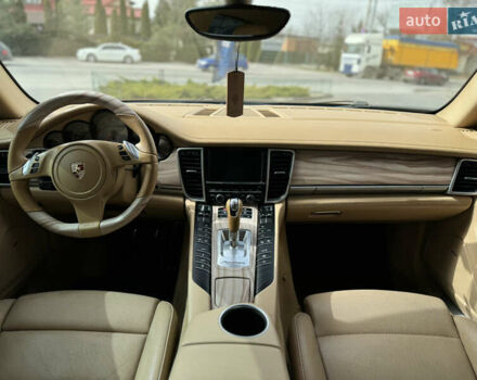 Коричневый Порше Панамера, объемом двигателя 3.6 л и пробегом 137 тыс. км за 17999 $, фото 19 на Automoto.ua