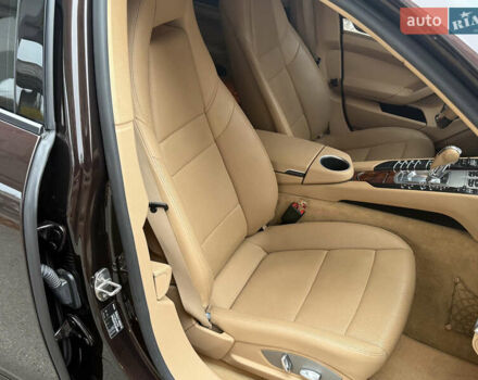 Коричневый Порше Панамера, объемом двигателя 3.61 л и пробегом 81 тыс. км за 21500 $, фото 34 на Automoto.ua