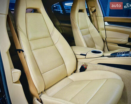 Коричневый Порше Панамера, объемом двигателя 3.61 л и пробегом 244 тыс. км за 16999 $, фото 24 на Automoto.ua