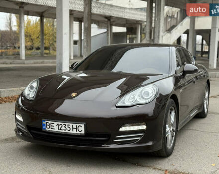 Коричневый Порше Панамера, объемом двигателя 3.61 л и пробегом 81 тыс. км за 21500 $, фото 2 на Automoto.ua