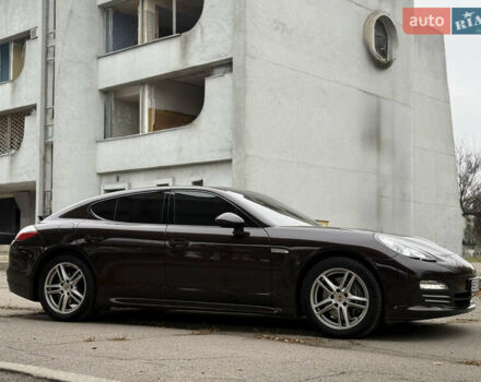 Коричневый Порше Панамера, объемом двигателя 3.61 л и пробегом 81 тыс. км за 21500 $, фото 7 на Automoto.ua