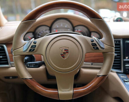 Коричневый Порше Панамера, объемом двигателя 4.81 л и пробегом 62 тыс. км за 27750 $, фото 13 на Automoto.ua