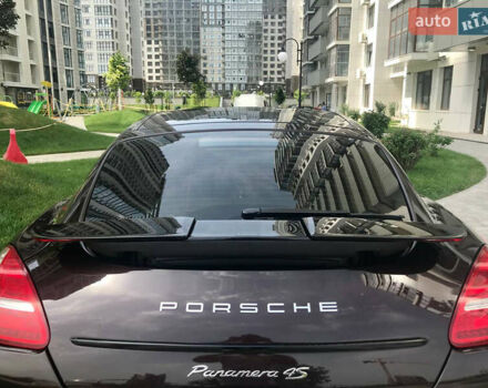 Коричневый Порше Панамера, объемом двигателя 4.8 л и пробегом 152 тыс. км за 26500 $, фото 4 на Automoto.ua