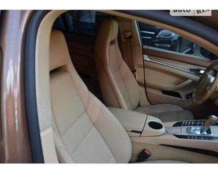 Коричневий Порше Panamera, об'ємом двигуна 0 л та пробігом 118 тис. км за 29500 $, фото 26 на Automoto.ua