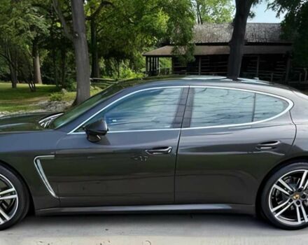 Коричневий Порше Panamera, об'ємом двигуна 3 л та пробігом 73 тис. км за 10900 $, фото 3 на Automoto.ua