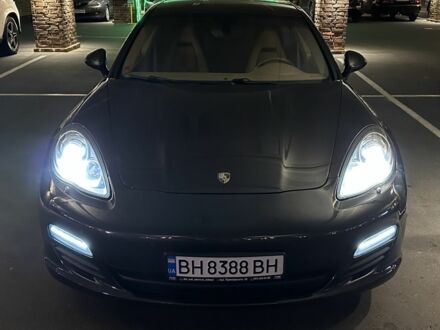 Коричневий Порше Panamera, об'ємом двигуна 0 л та пробігом 236 тис. км за 27900 $, фото 1 на Automoto.ua