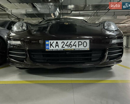 Коричневый Порше Панамера, объемом двигателя 3.6 л и пробегом 102 тыс. км за 47117 $, фото 1 на Automoto.ua