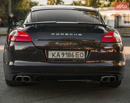 Красный Порше Панамера, объемом двигателя 4.81 л и пробегом 153 тыс. км за 25555 $, фото 4 на Automoto.ua