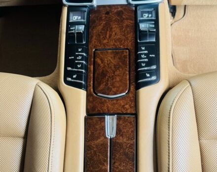 Красный Порше Панамера, объемом двигателя 4.8 л и пробегом 153 тыс. км за 29999 $, фото 20 на Automoto.ua