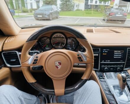 Красный Порше Панамера, объемом двигателя 4.8 л и пробегом 153 тыс. км за 29999 $, фото 9 на Automoto.ua