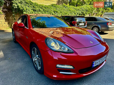 Порше Panamera 2010 у Дніпро (Дніпропетровську) на Automoto.ua Червоний Порше Panamera, об'ємом двигуна 4.81 л та пробігом 156 тис. км за 20500 $, фото 1 на Automoto.ua