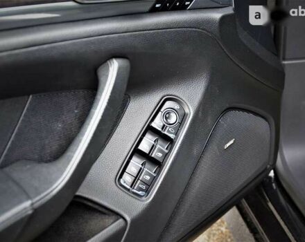 Порше Панамера, объемом двигателя 3 л и пробегом 240 тыс. км за 29500 $, фото 16 на Automoto.ua