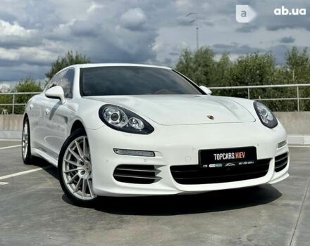 Порше Panamera, об'ємом двигуна 3 л та пробігом 50 тис. км за 39990 $, фото 24 на Automoto.ua