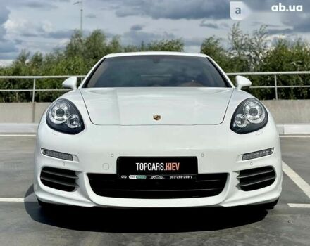 Порше Panamera, об'ємом двигуна 3 л та пробігом 50 тис. км за 39990 $, фото 26 на Automoto.ua