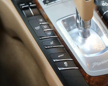 Порше Panamera, об'ємом двигуна 3.6 л та пробігом 156 тис. км за 16000 $, фото 18 на Automoto.ua