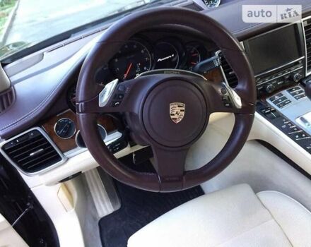 Порше Panamera, об'ємом двигуна 3.61 л та пробігом 64 тис. км за 35000 $, фото 2 на Automoto.ua