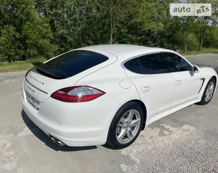 Порше Panamera, об'ємом двигуна 4.81 л та пробігом 122 тис. км за 27700 $, фото 14 на Automoto.ua