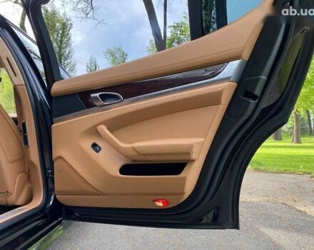 Порше Panamera, об'ємом двигуна 3 л та пробігом 95 тис. км за 33700 $, фото 24 на Automoto.ua