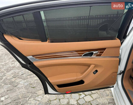 Порше Панамера 2013 в Днепре (Днепропетровске) на Automoto.ua Порше Панамера, объемом двигателя 3 л и пробегом 120 тыс. км за 32000 $, фото 17 на Automoto.ua