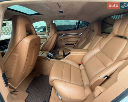 Порше Панамера 2013 в Днепре (Днепропетровске) на Automoto.ua Порше Панамера, объемом двигателя 3 л и пробегом 120 тыс. км за 32000 $, фото 21 на Automoto.ua