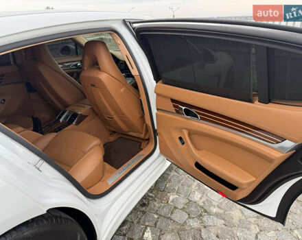 Порше Панамера 2013 в Днепре (Днепропетровске) на Automoto.ua Порше Панамера, объемом двигателя 3 л и пробегом 120 тыс. км за 32000 $, фото 26 на Automoto.ua