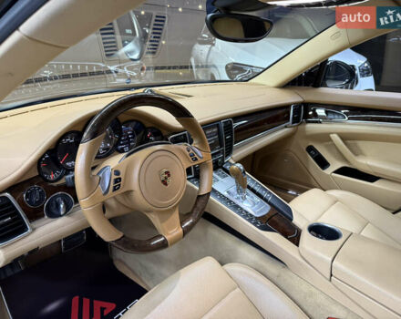 Порше Панамера, объемом двигателя 3 л и пробегом 96 тыс. км за 28900 $, фото 17 на Automoto.ua