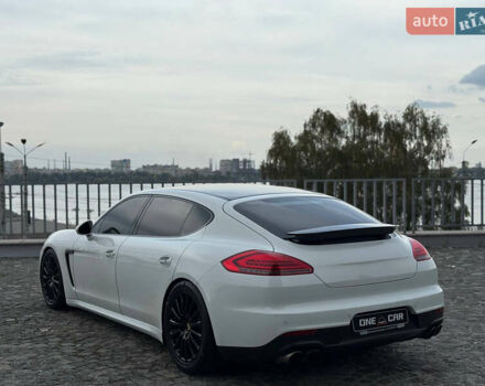 Порше Панамера 2013 в Днепре (Днепропетровске) на Automoto.ua Порше Панамера, объемом двигателя 3 л и пробегом 120 тыс. км за 32000 $, фото 6 на Automoto.ua