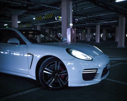 Порше Panamera, об'ємом двигуна 3 л та пробігом 108 тис. км за 34000 $, фото 5 на Automoto.ua