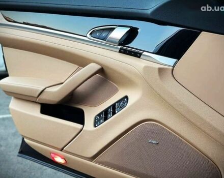 Порше Панамера, объемом двигателя 3 л и пробегом 101 тыс. км за 25000 $, фото 17 на Automoto.ua