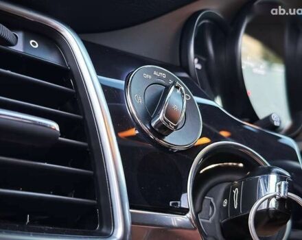 Порше Панамера, объемом двигателя 3 л и пробегом 101 тыс. км за 25000 $, фото 22 на Automoto.ua